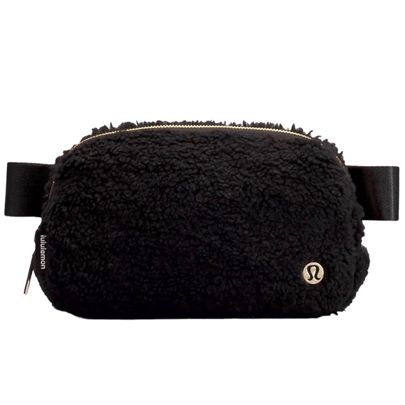 Lululemon Everywhere Belt Bag 1L Fleece - Picture 1 of 14